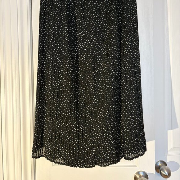 Abercrombie & Fitch Pleated Polka Dot Midi Skirt - Picture 2 of 11